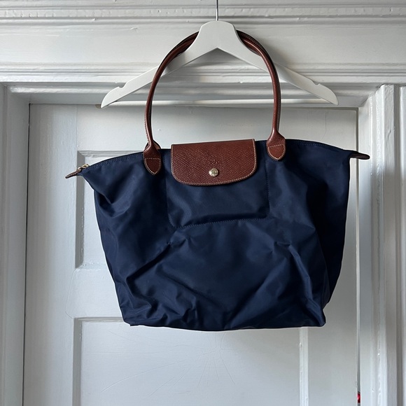 Longchamp Handbags - Longchamp Le Pliage Original M Tote Bag
